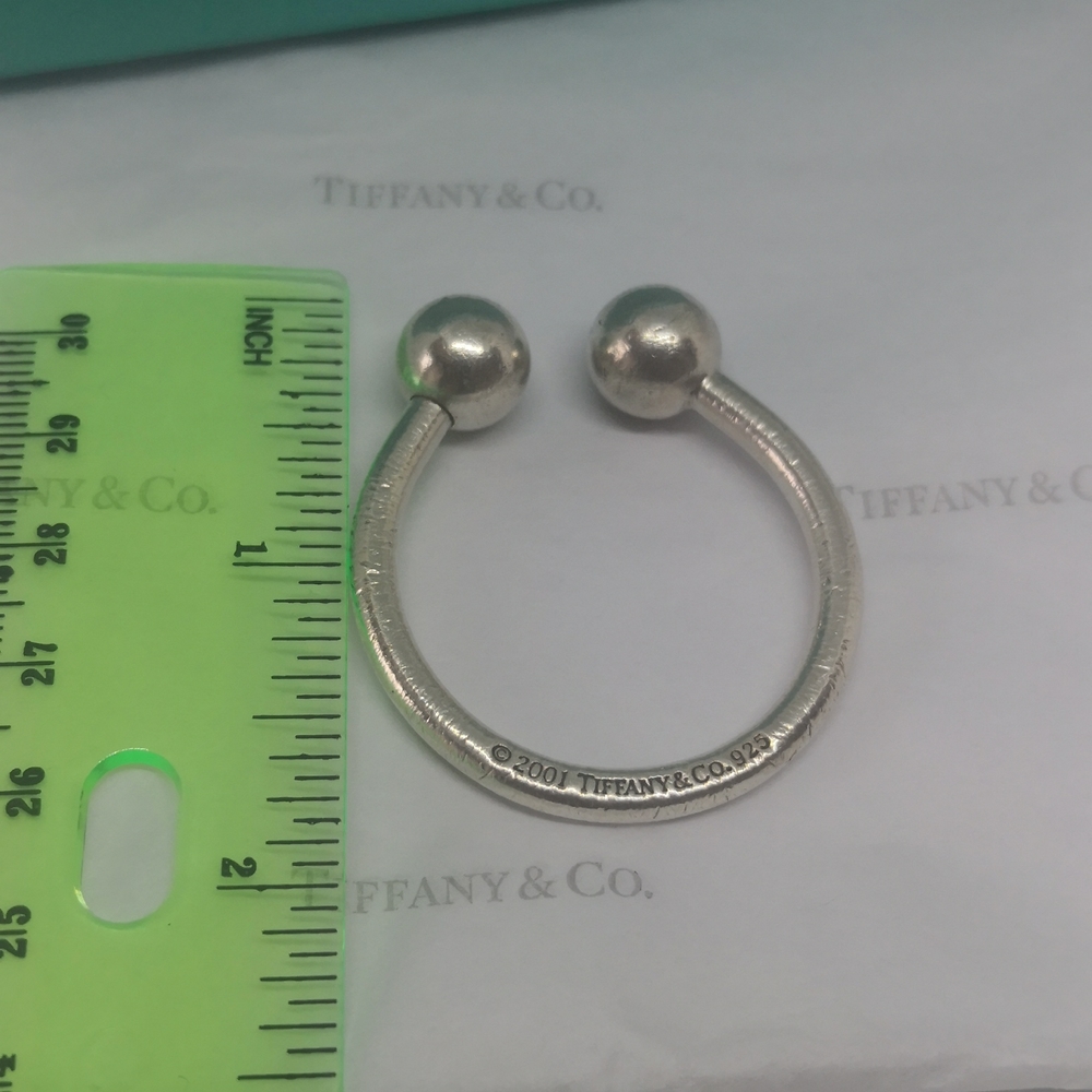 Tiffany & CO. 🗝️ Keyring